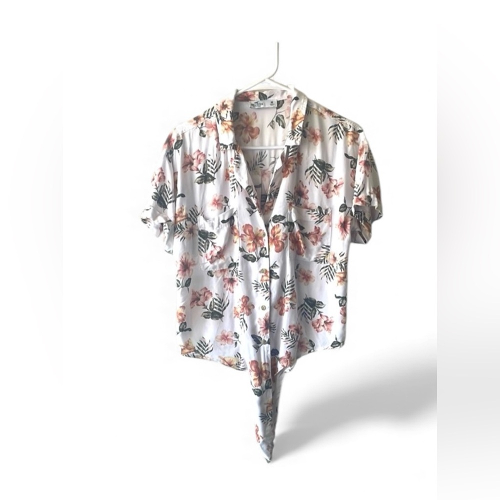 Hollister Cream Button Down Blouse with Notched Collar